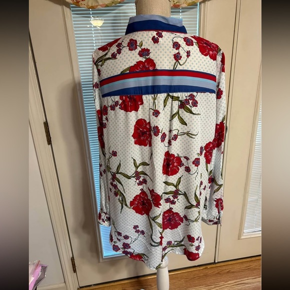 Blouse #40 - Picture 2 of 4